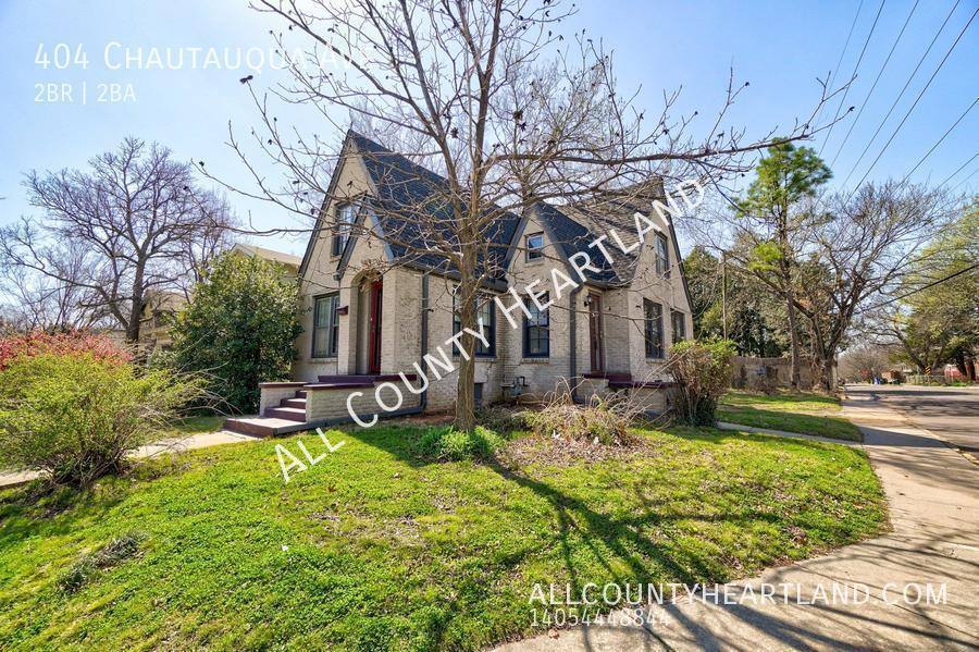House for rent at 404 Chautauqua Ave, Norman, OK 73069