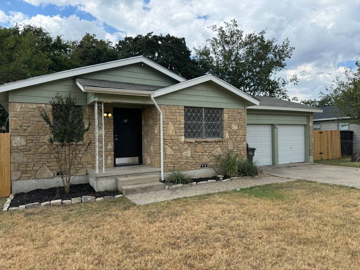 House for rent at 2106 Liberty St, Copperas Cove, TX 76522