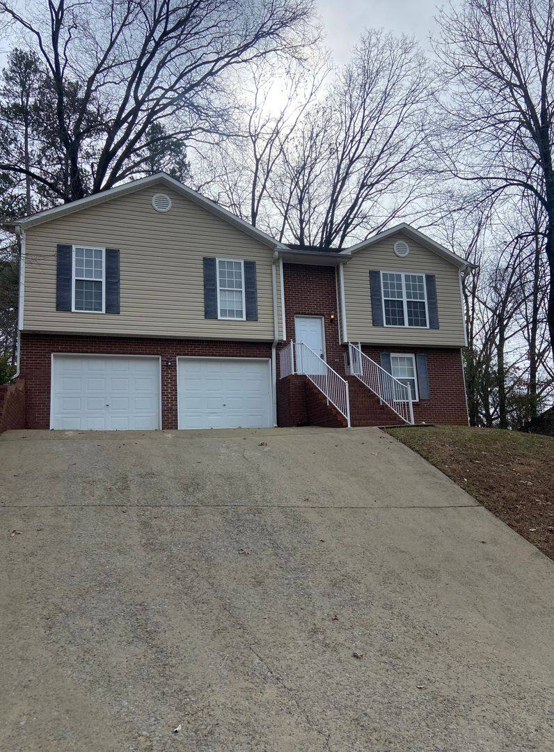 House for rent at 1737 Molly Lane, Birmingham, AL 35235