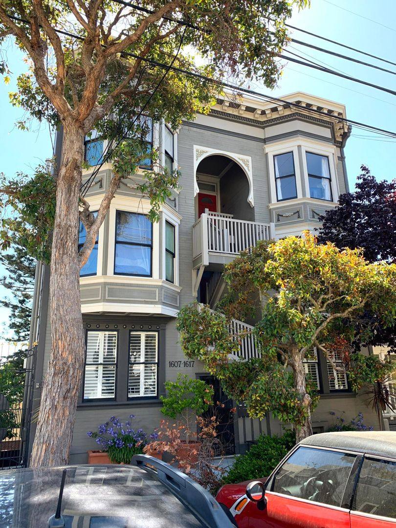 House for rent at 1613 Noe St, San Francisco, CA 94131