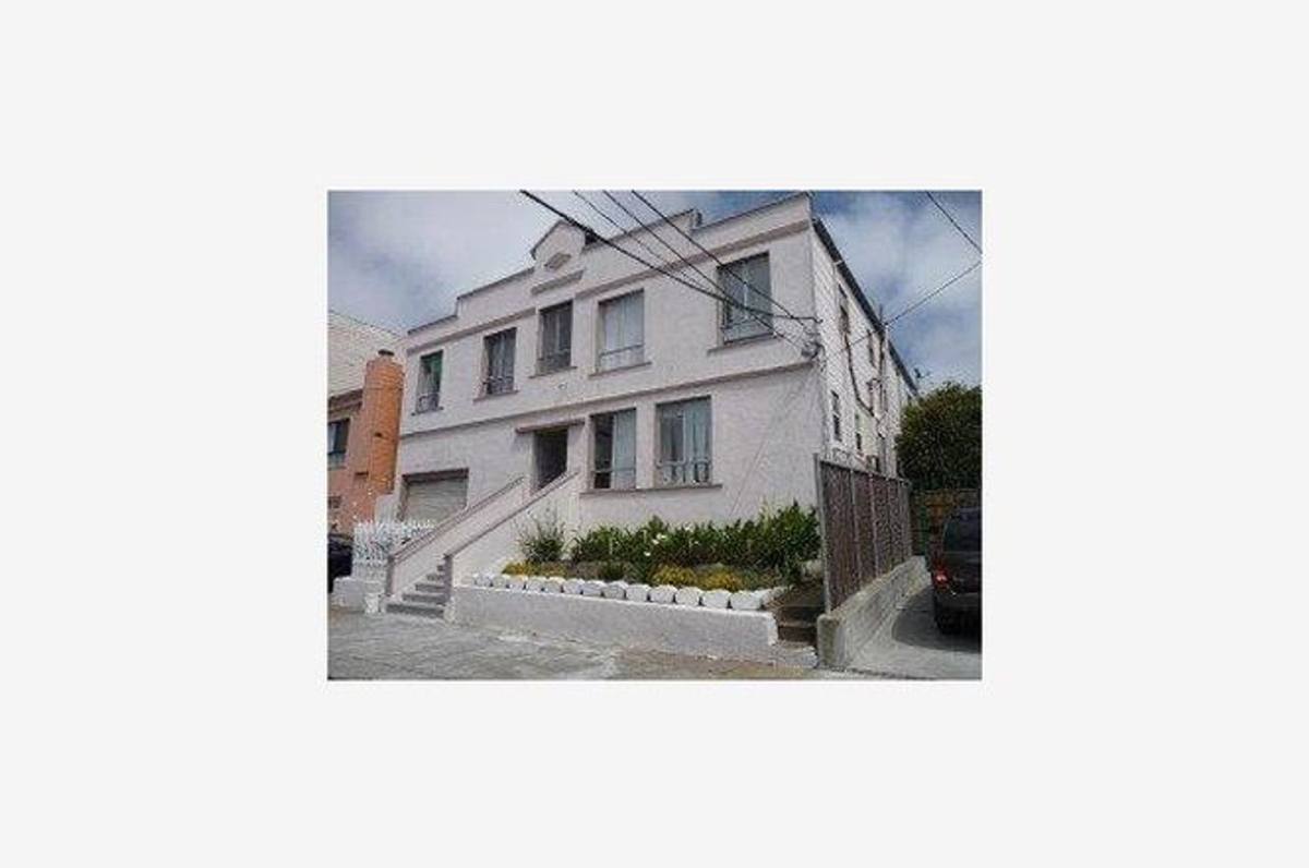 Apartment for rent at 243 Miriam St, Daly City, CA 94014