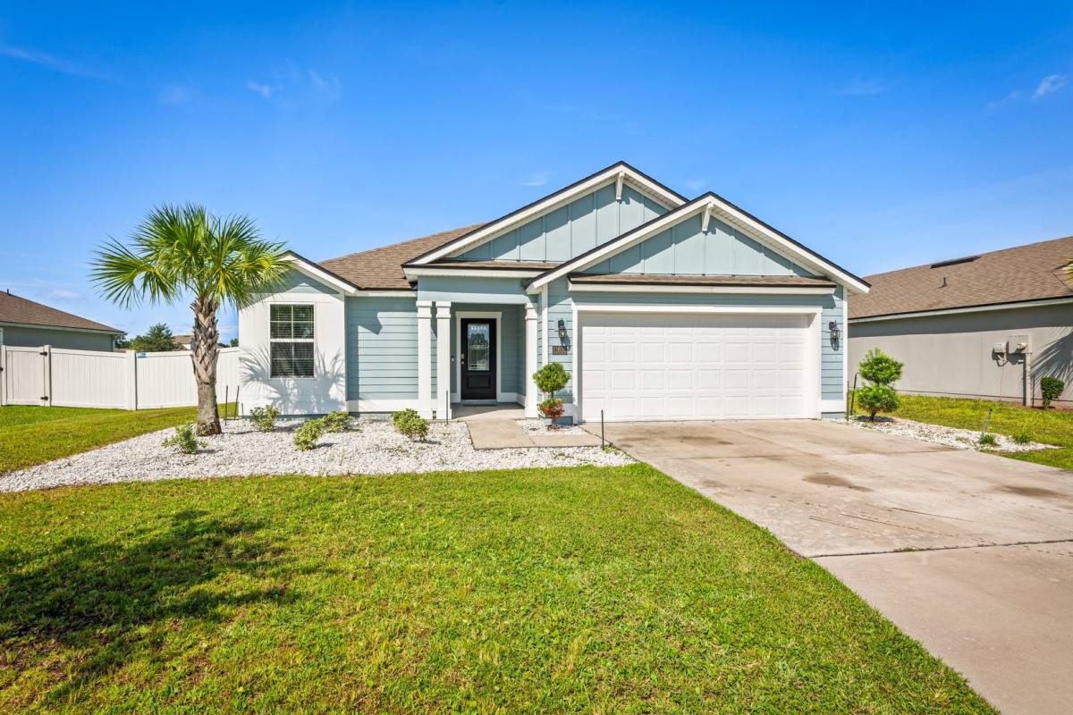 House for rent at 11626 Lake Chub Dr, Jacksonville, FL 32226