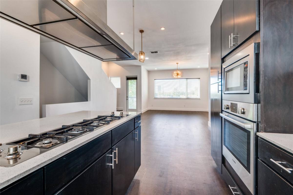 Townhouse for rent at 4609 Steel St Texas, Dallas, TX 75219