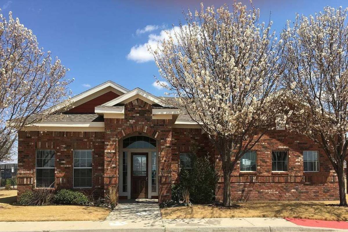 Apartment for rent at 1401 W 33rd St, Plainview, TX 79072