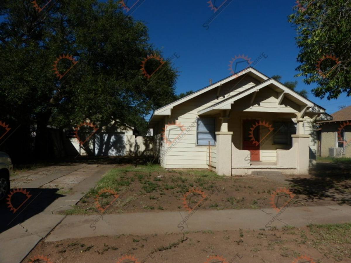 House for rent at 1016 Axtell, Clovis, NM 88101