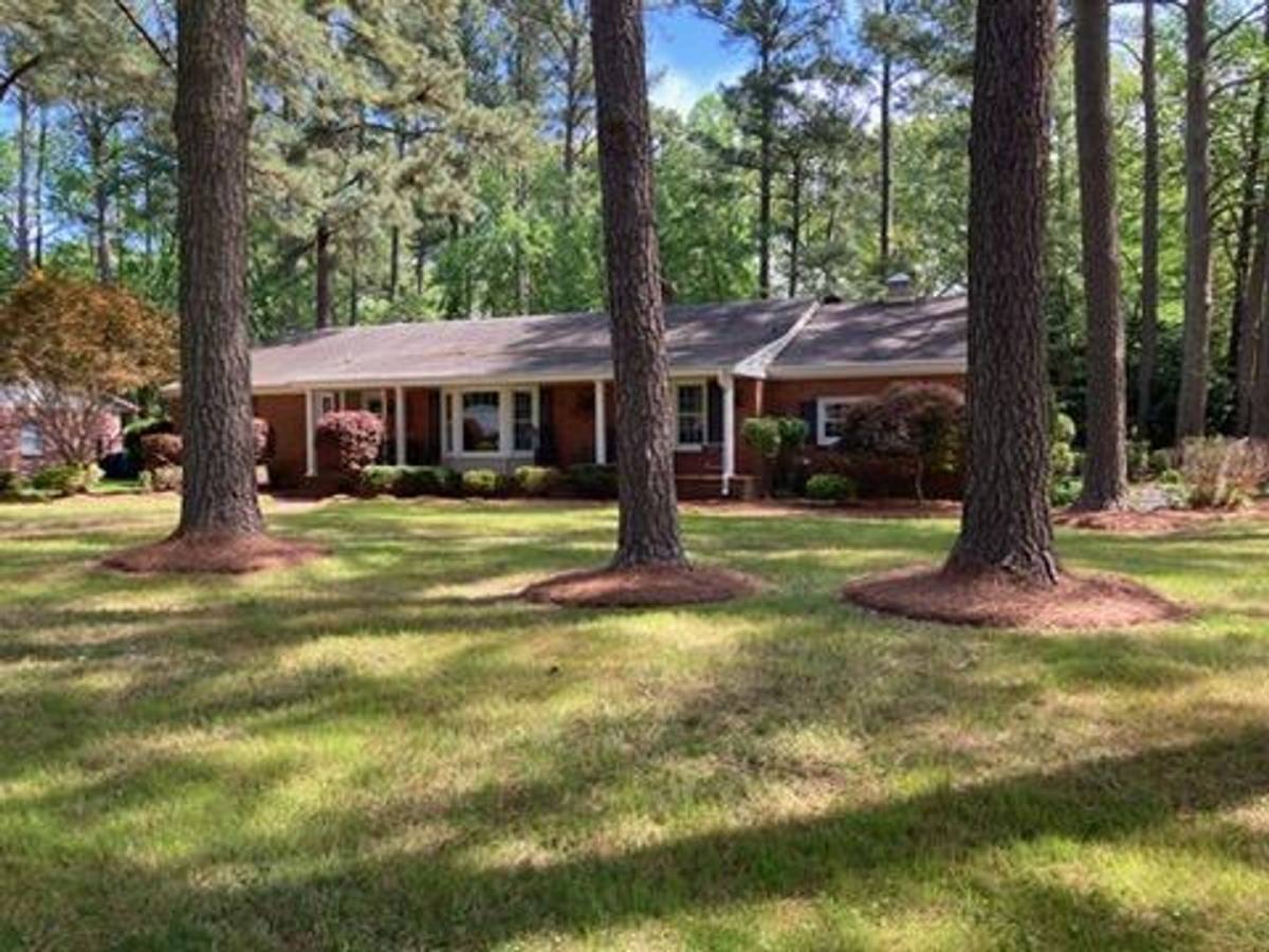 House for rent at 640 Lynn Shores Dr, Virginia Beach, VA 23452
