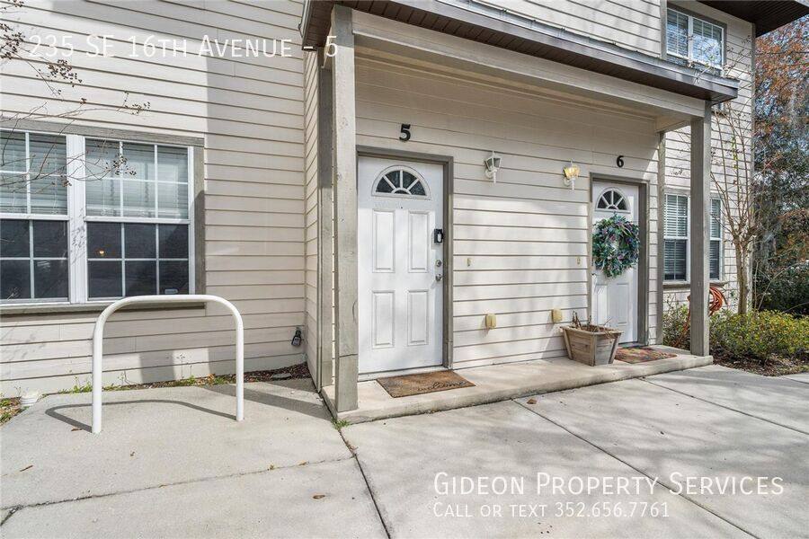 Townhouse for rent at 235 SE 16th Ave #5, Gainesville, FL 32601