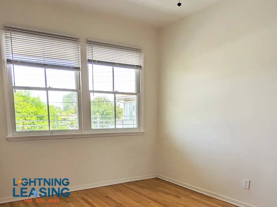 Apartment for rent at 6225 Craner Ave #6D, North Hollywood, CA 91606