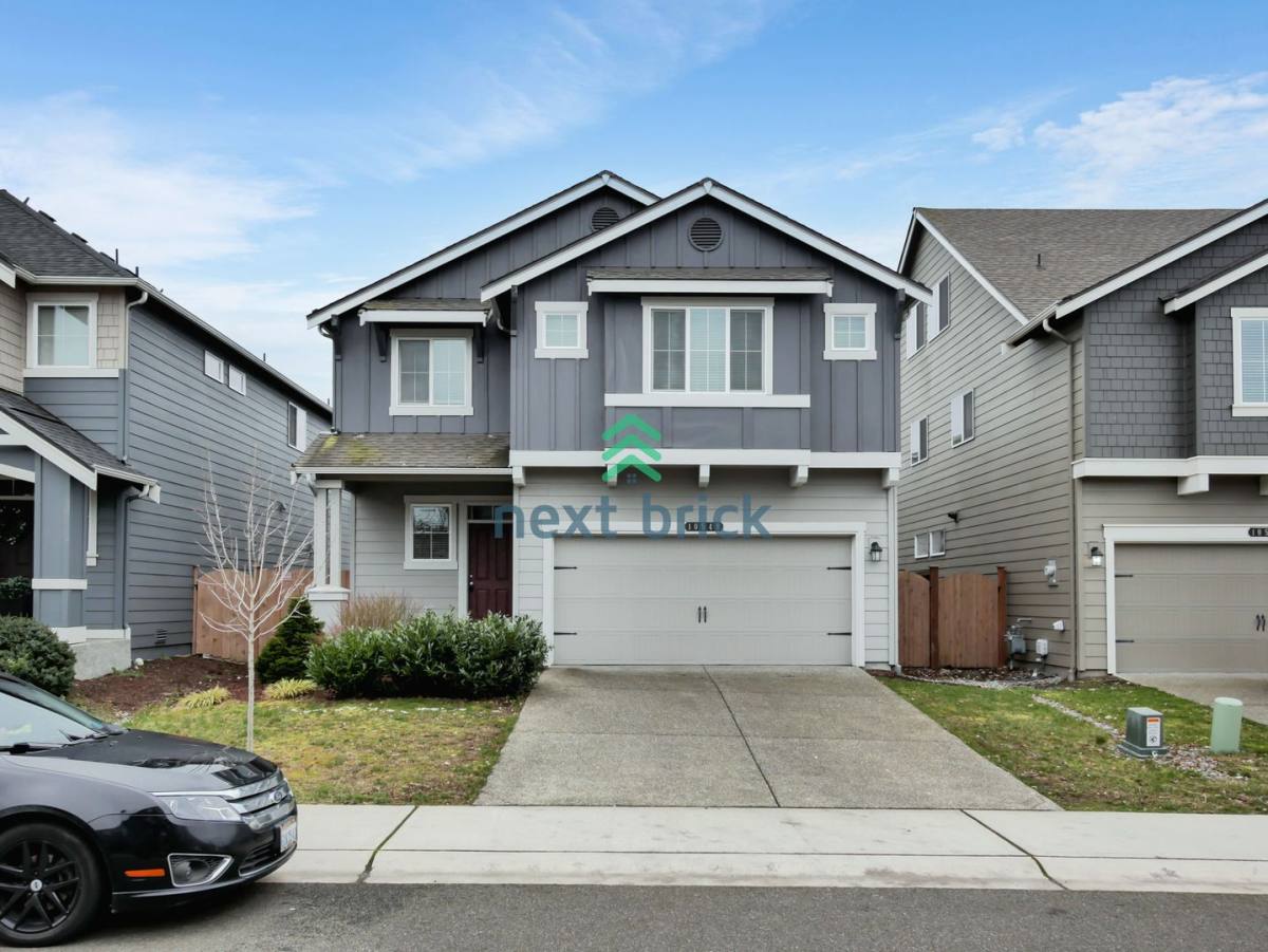 House for rent at 10548 190th St E, Puyallup, WA 98374