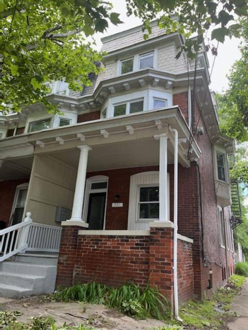 Apartment for rent at 551 Radnor St, Harrisburg, PA 17110