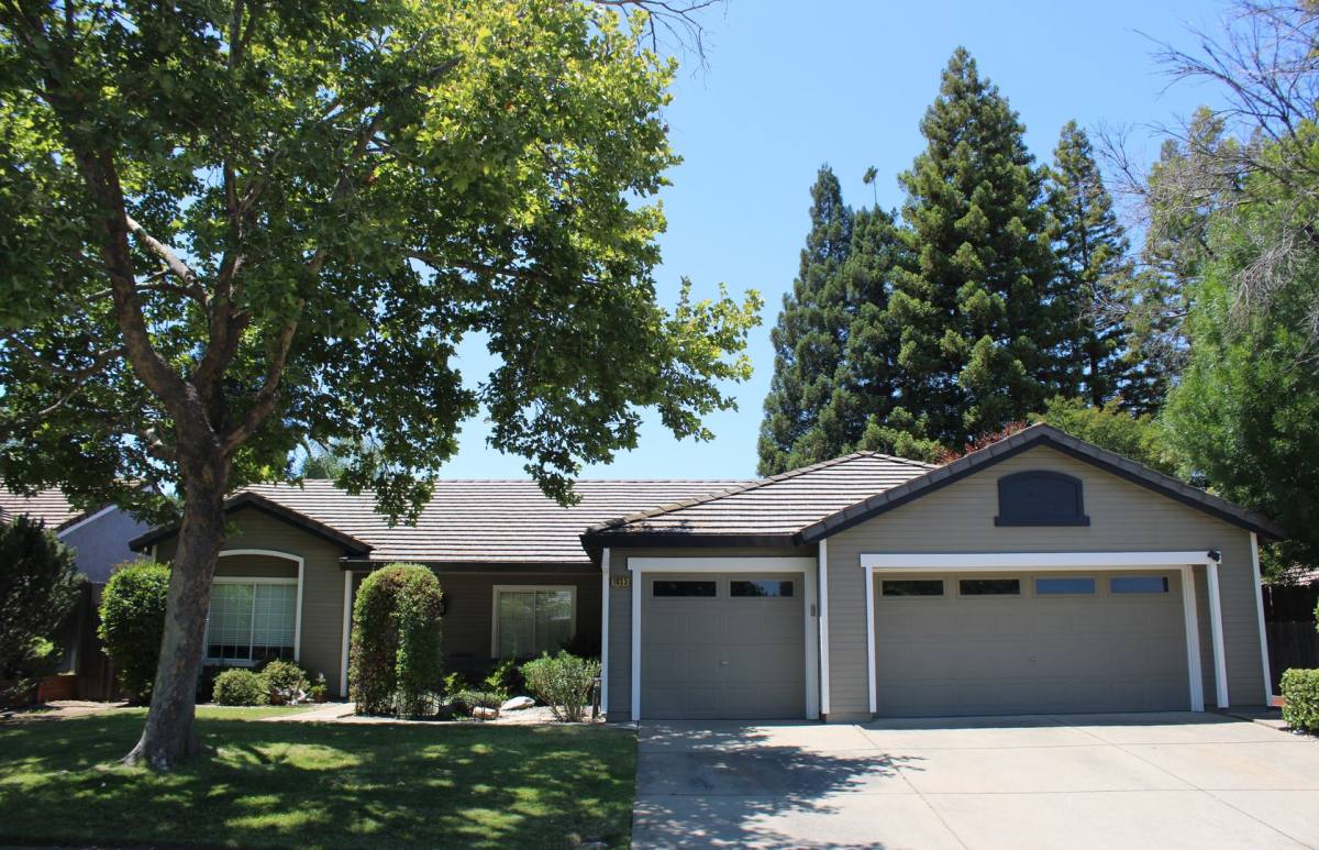 House for rent at 1035 Shenencock Way, Roseville, CA 95747