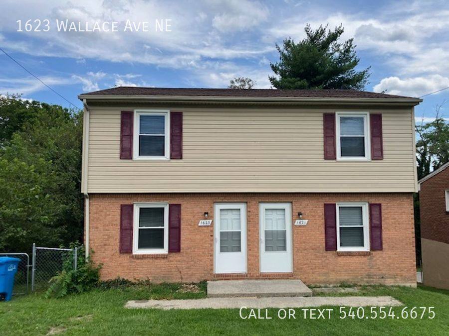 House for rent at 1623 Wallace Ave NE, Roanoke, VA 24012