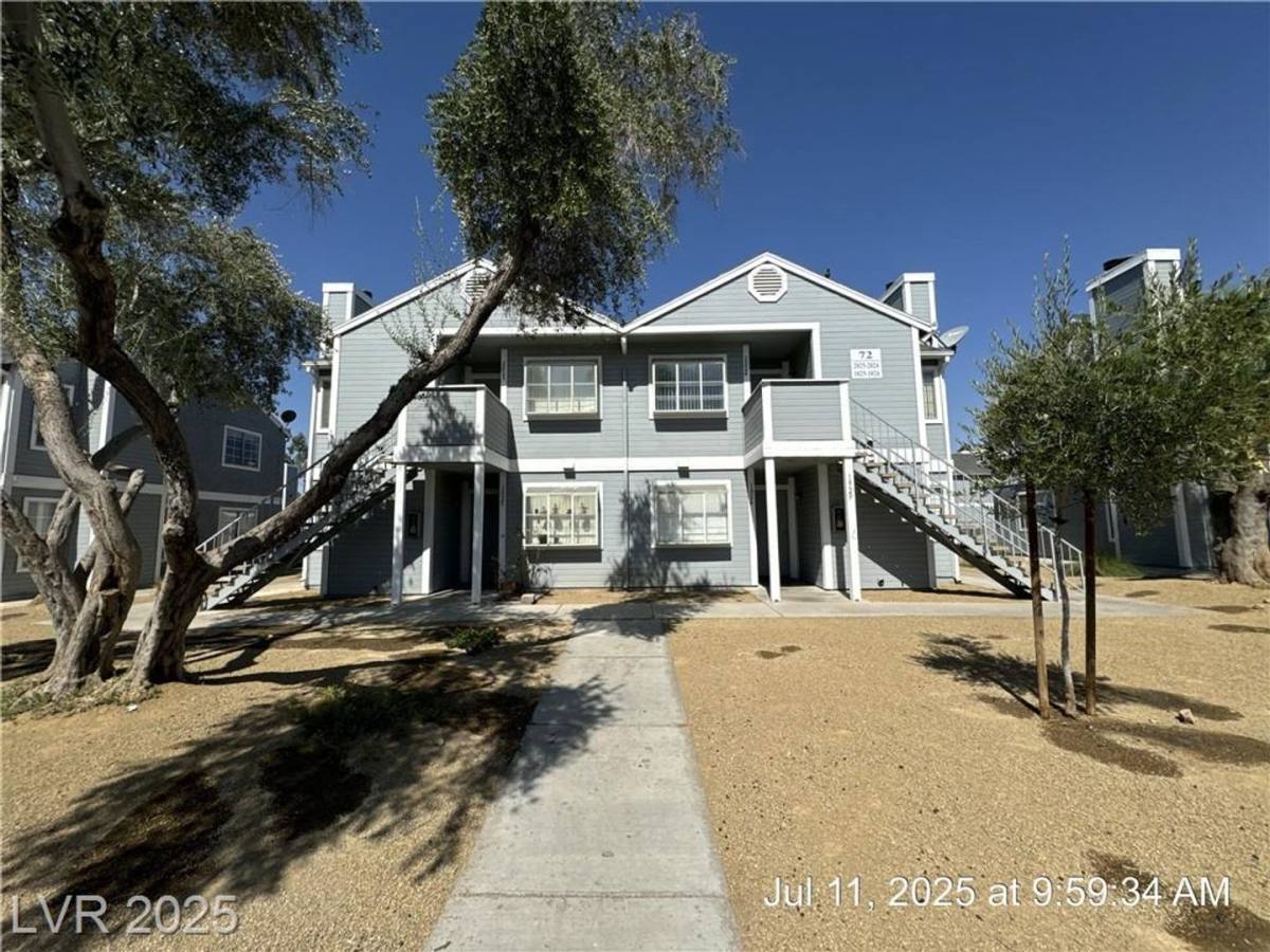 Apartment for rent at 1929 Dwarf Star Dr, Las Vegas, NV 89115