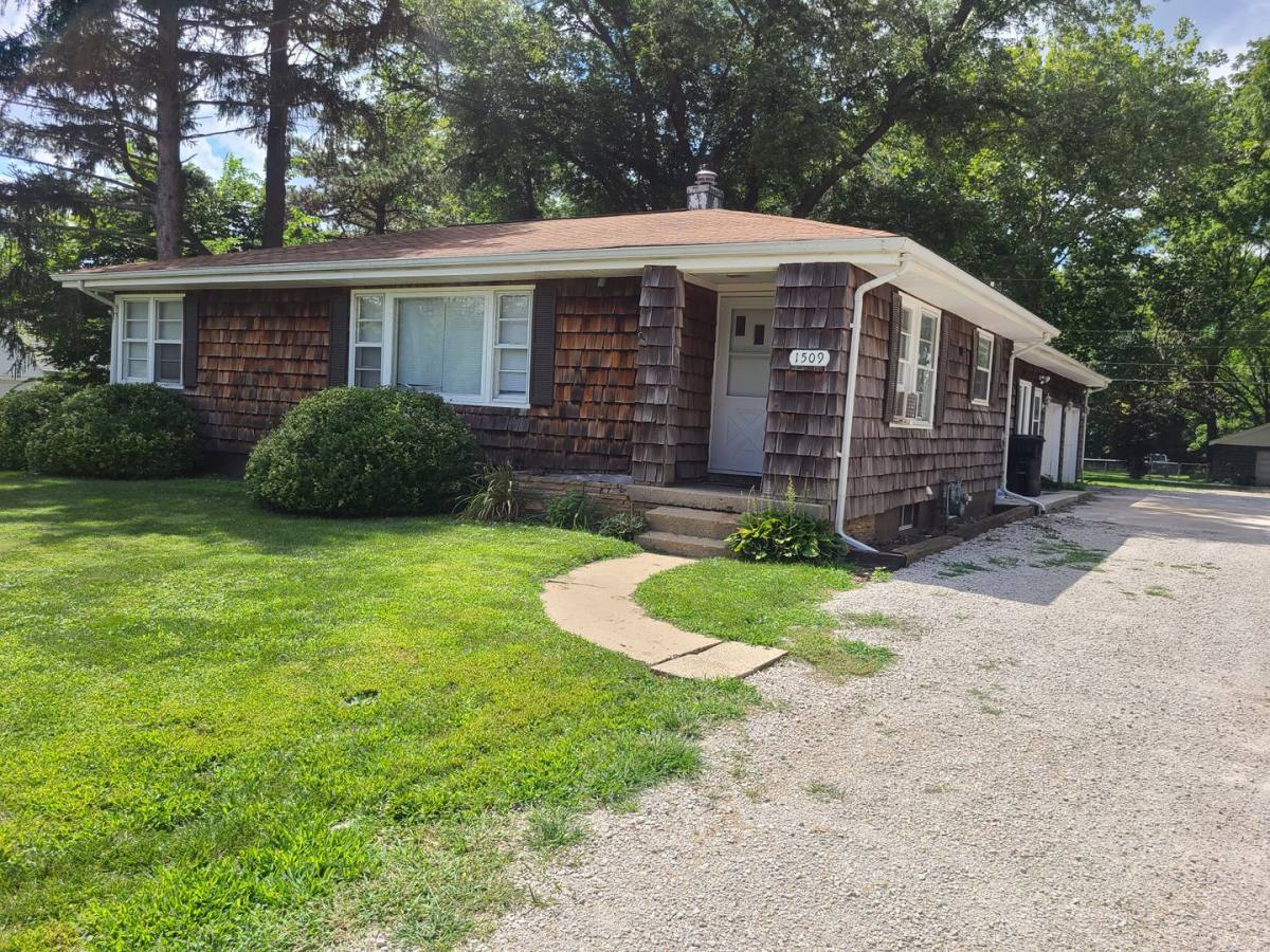 House for rent at 1509 N Main, Normal, IL 61761