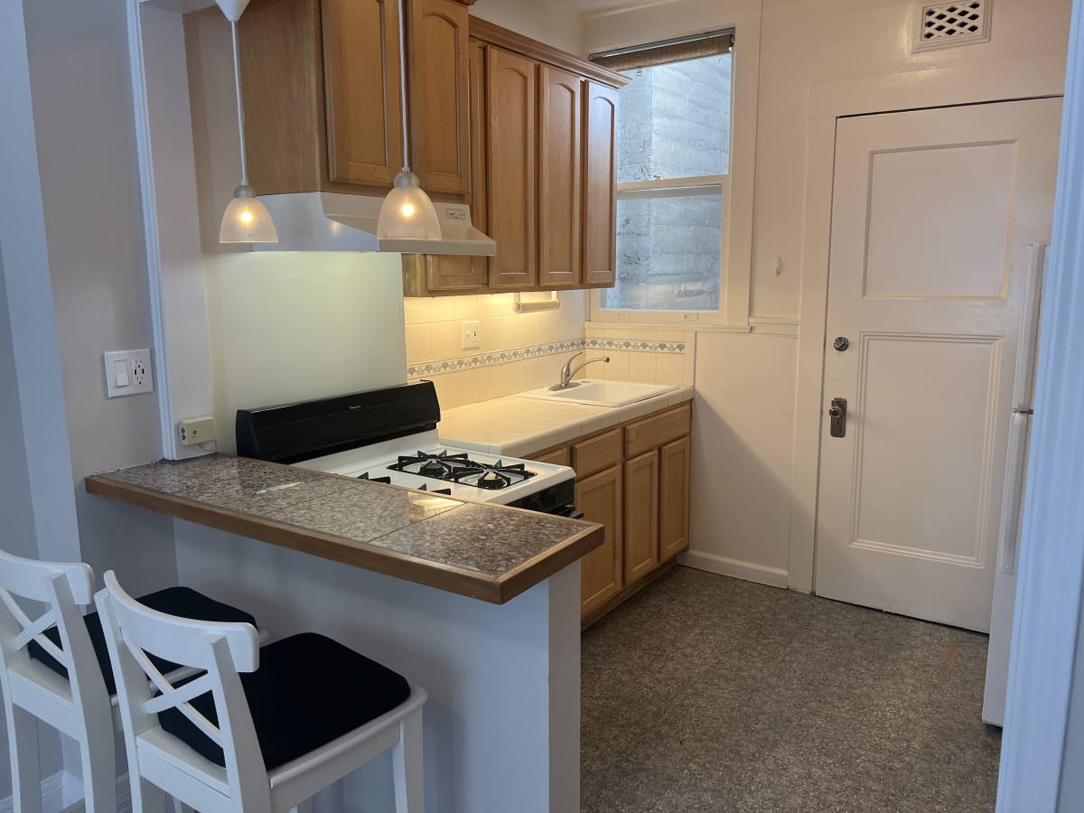 Apartment for rent at 717 Hyde St #2, San Francisco, CA 94109