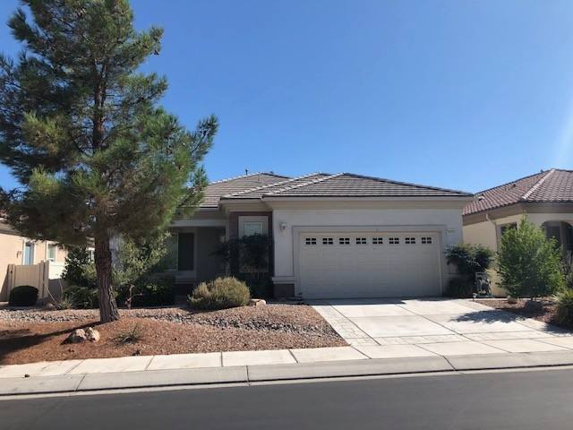 House for rent at 19333 Macklin St, Apple Valley, CA 92308