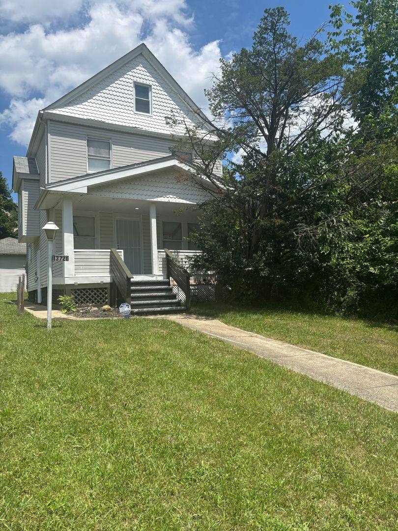 House for rent at 13721 Beachwood Ave, Cleveland, OH 44105