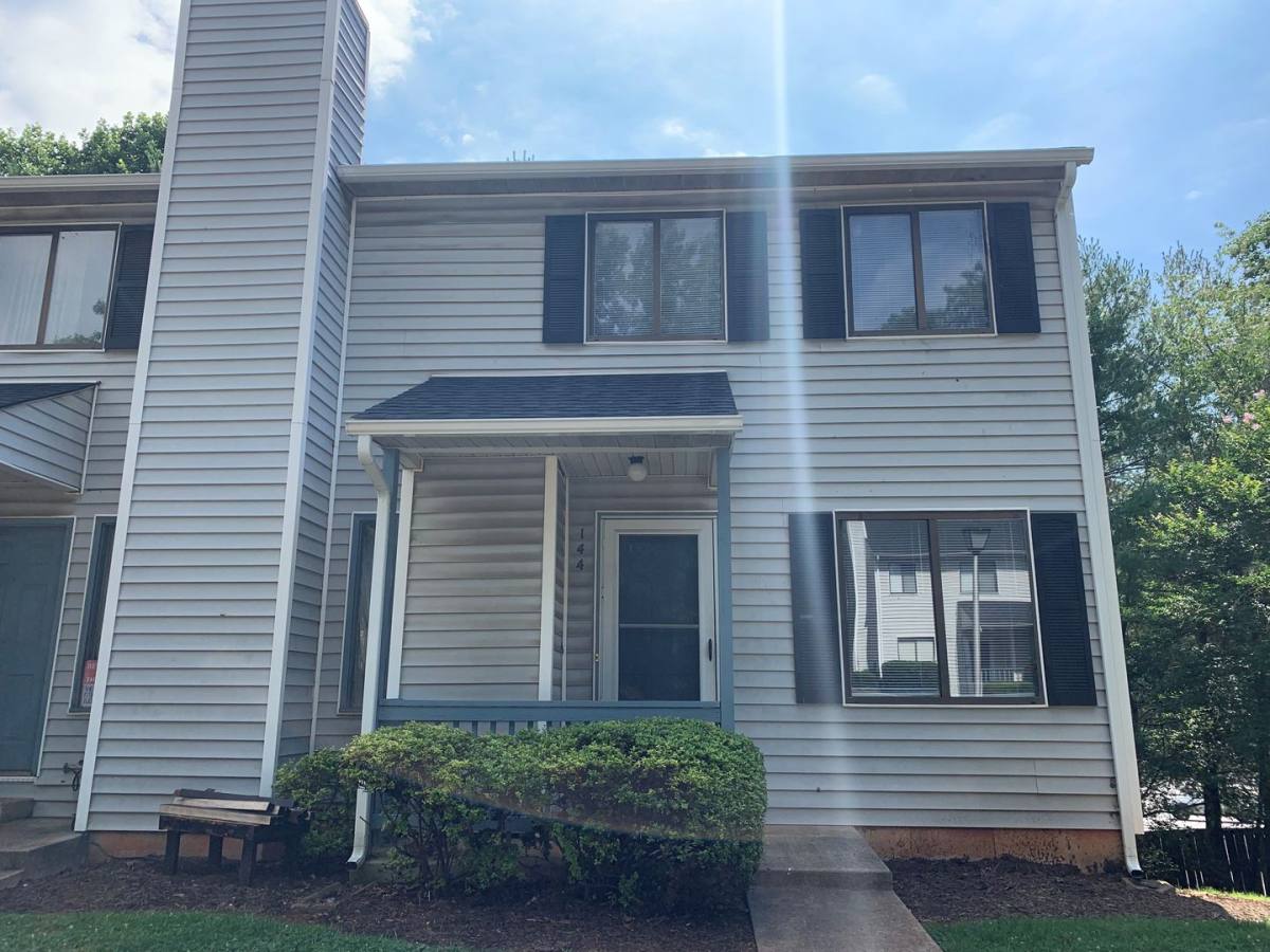 Townhouse for rent at 144 Montview Forest Dr, Lynchburg, VA 24502