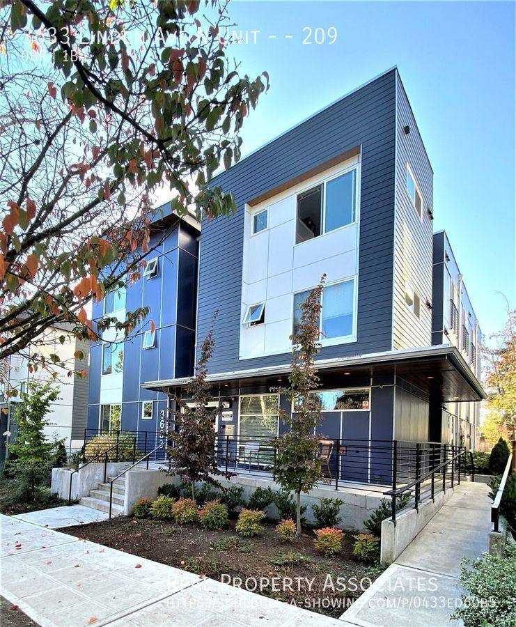 Apartment for rent at 3633 Linden Ave N #209, Seattle, WA 98103