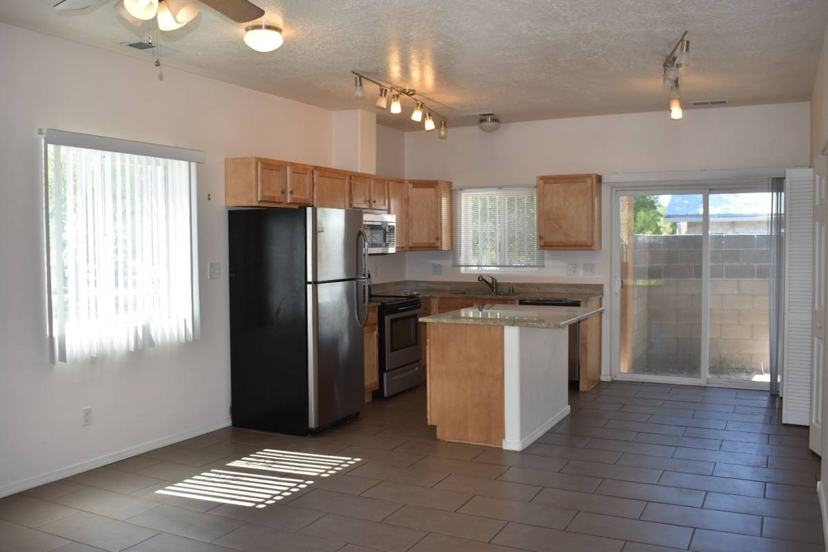Apartment for rent at 222 Yale Blvd SE, Albuquerque, NM 87106