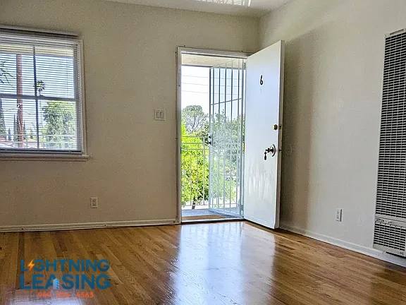 Apartment for rent at 6229 Craner Ave #6D, North Hollywood, CA 91606