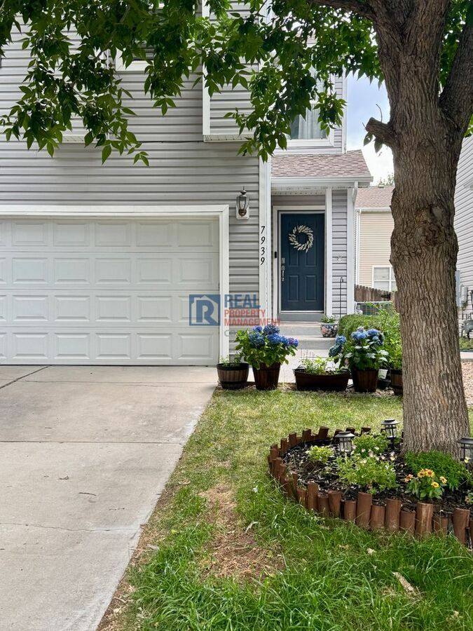 Townhouse for rent at 7939 S Kittredge Way, Englewood, CO 80112