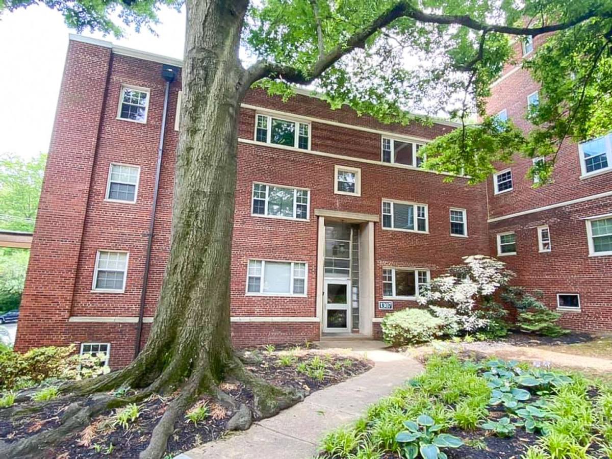 Apartment for rent at 1307 N Ode St, Arlington, VA 22209