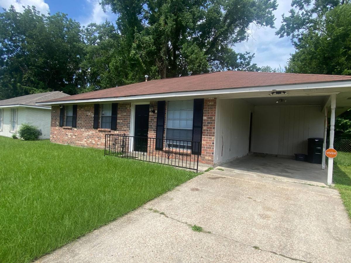House for rent at 5636 Benson Dr, Baton Rouge, LA 70812