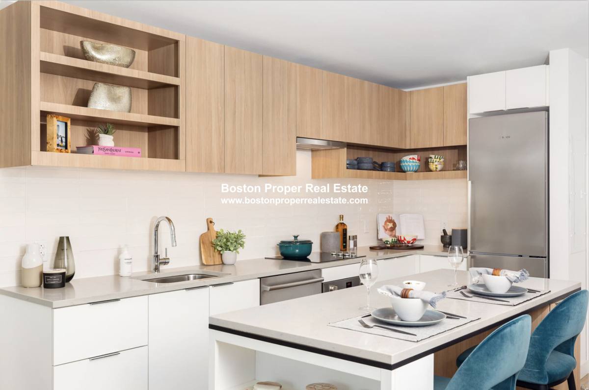 Apartment for rent at 899 Congress St #611, Boston, MA 02110