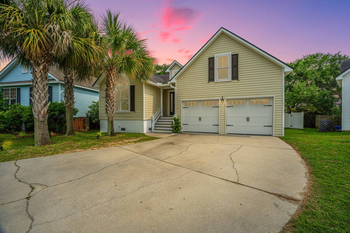 House for rent at 1185 Crab Walk, Charleston, SC 29412