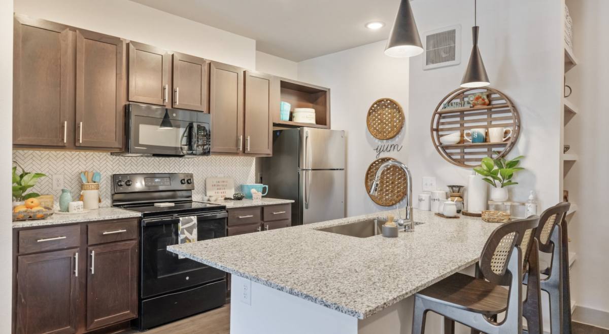 Apartment for rent at 7311 N Loop 1604 E, San Antonio, TX 78233