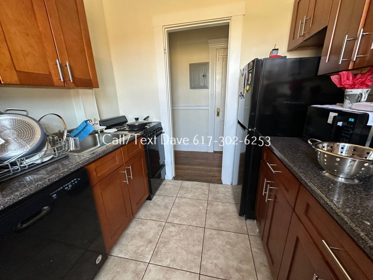 Apartment for rent at 1350 Commonwealth Ave #9, Allston, MA 02134