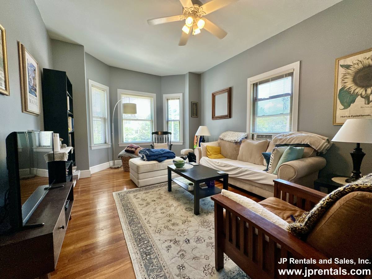 Apartment for rent at 512 Centre St, Jamaica Plain, MA 02130