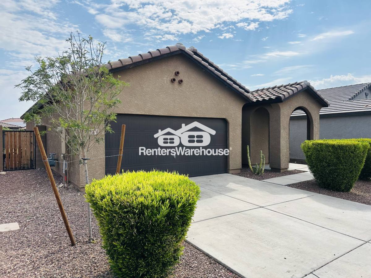 House for rent at 19576 W Annika Dr, Litchfield Park, AZ 85340