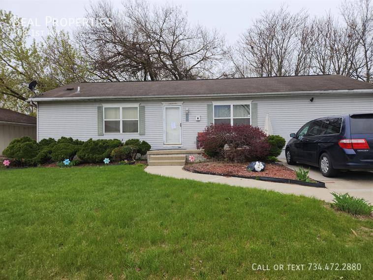 House for rent at 498 1st Ave, Ypsilanti, MI 48197