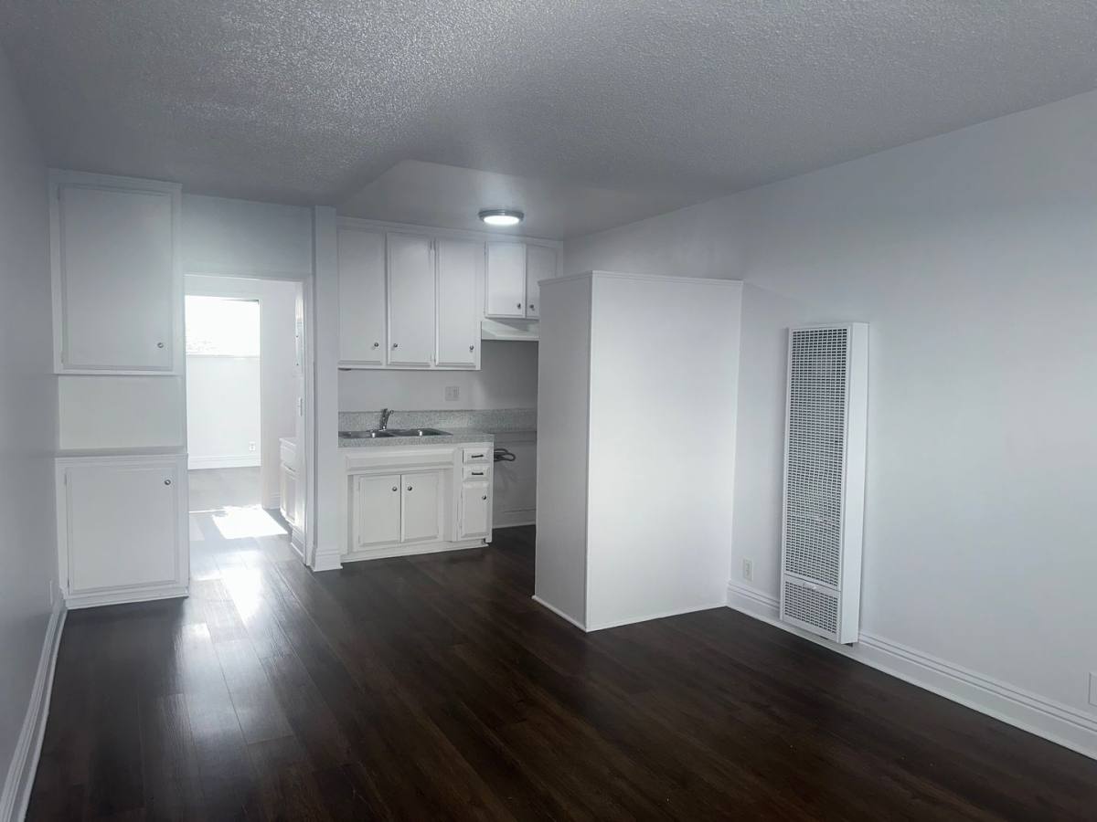 Apartment for rent at 2695 Loosmore St, Los Angeles, CA 90065