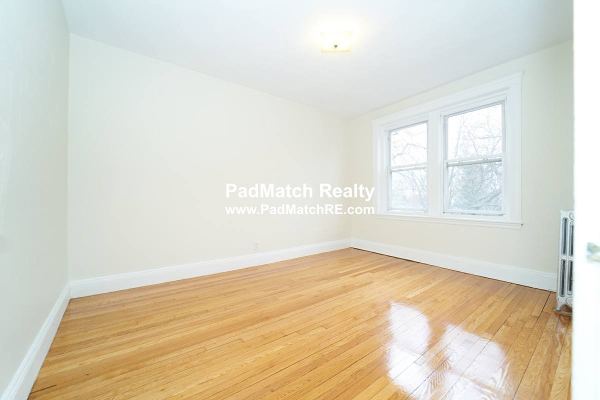 Apartment for rent at 119 Sutherland Rd #M, Brighton, MA 02135