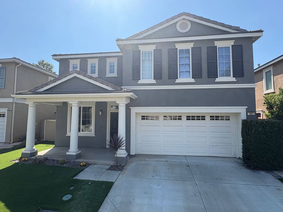 House for rent at 1051 Woodcrest Lane, Vista, CA 92081