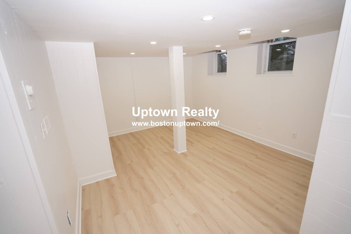Apartment for rent at 1140 Commonwealth Ave #D, Allston, MA 02134