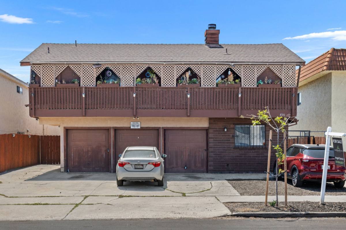 Condo for rent at 4166 36th St, San Diego, CA 92104