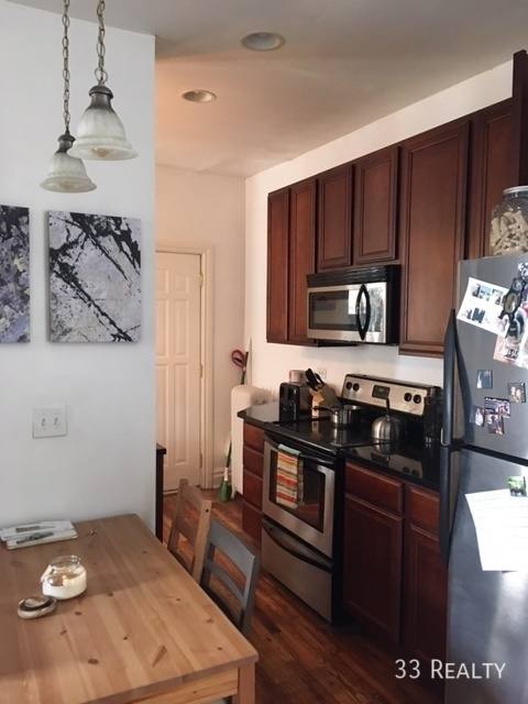 Apartment for rent at 3434 W McLean Ave #1S, Chicago, IL 60647