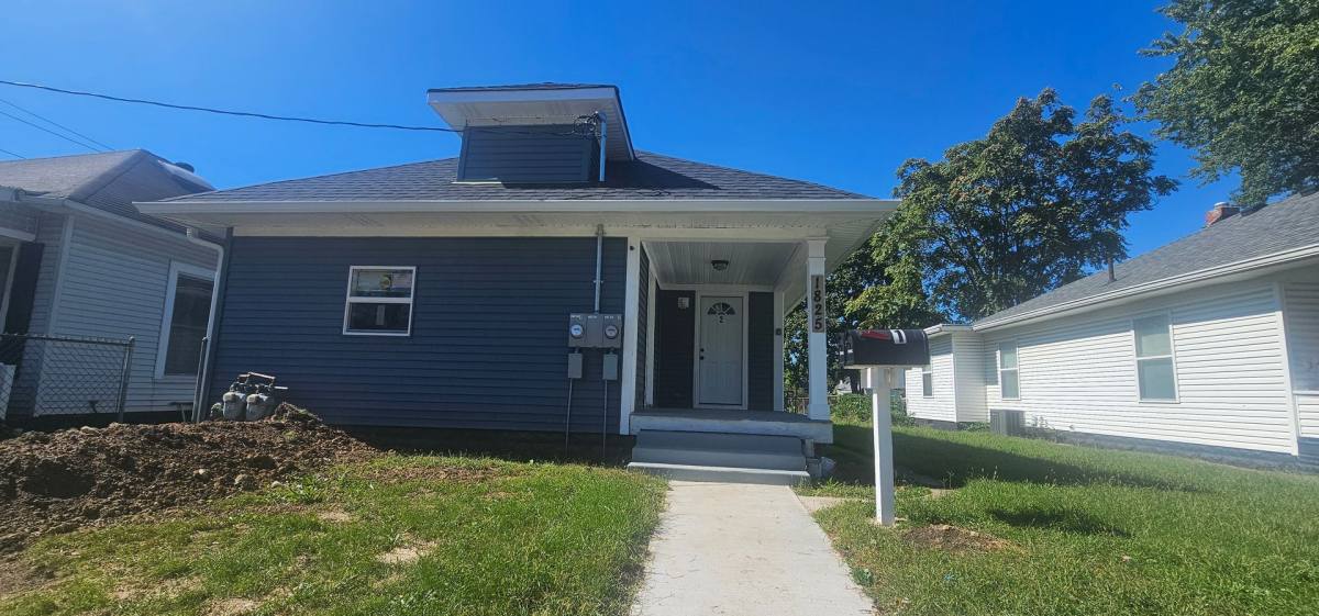 Apartment for rent at 1825 Walnut St, Anderson, IN 46016