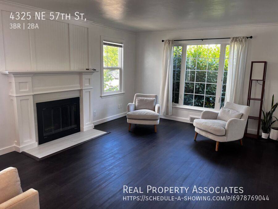 House for rent at 4325 NE 57th St, Seattle, WA 98105