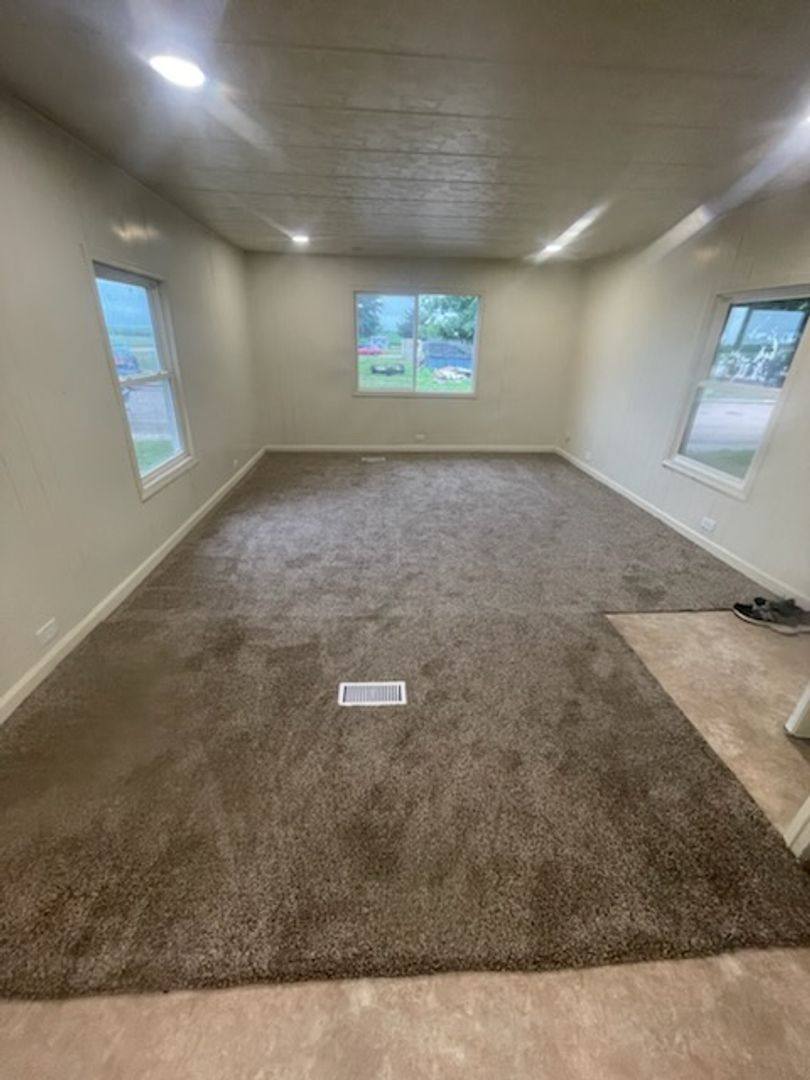 Apartment for rent at 110 N Juniata Ave, Hastings, NE 68901