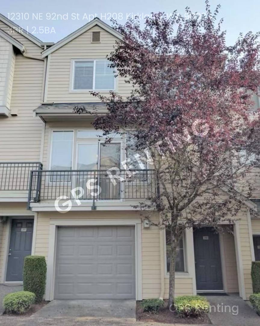 House for rent at 12310 NE 92nd St, Kirkland, WA 98033