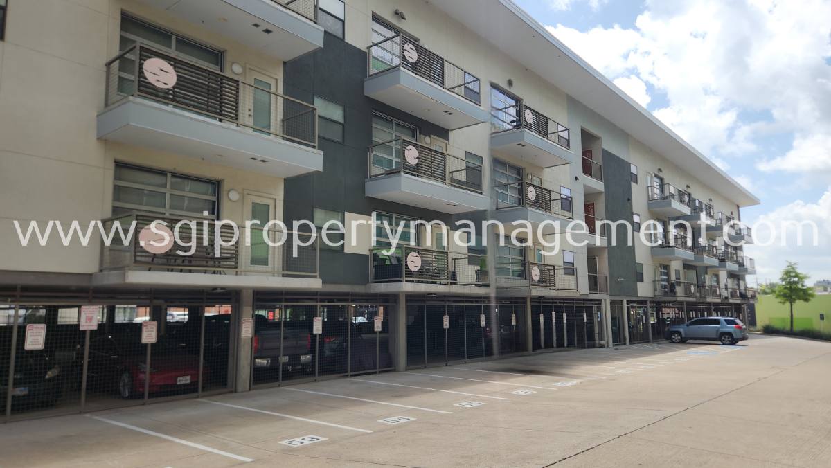 Apartment for rent at 1111 S Akard St #108, Dallas, TX 75215