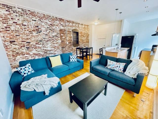 House for rent at 31 Parmenter St #3, Boston, MA 02113