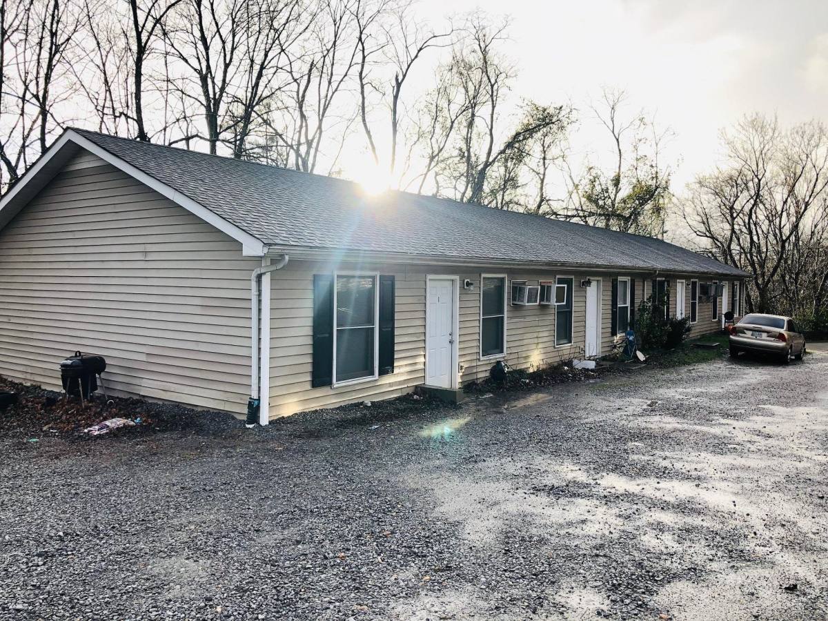 Apartment for rent at 506 B St, Clarksville, TN 37042