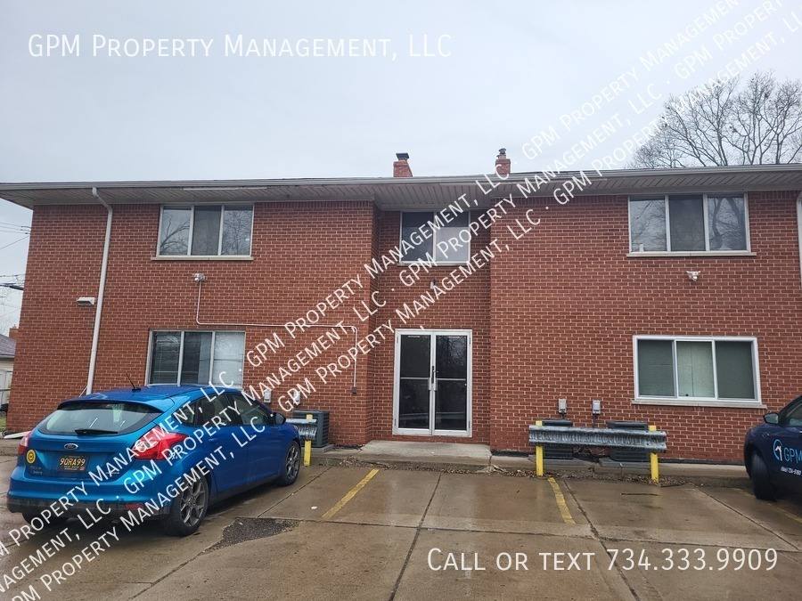Apartment for rent at 875 Raupp Place #3, Lincoln Park, MI 48146