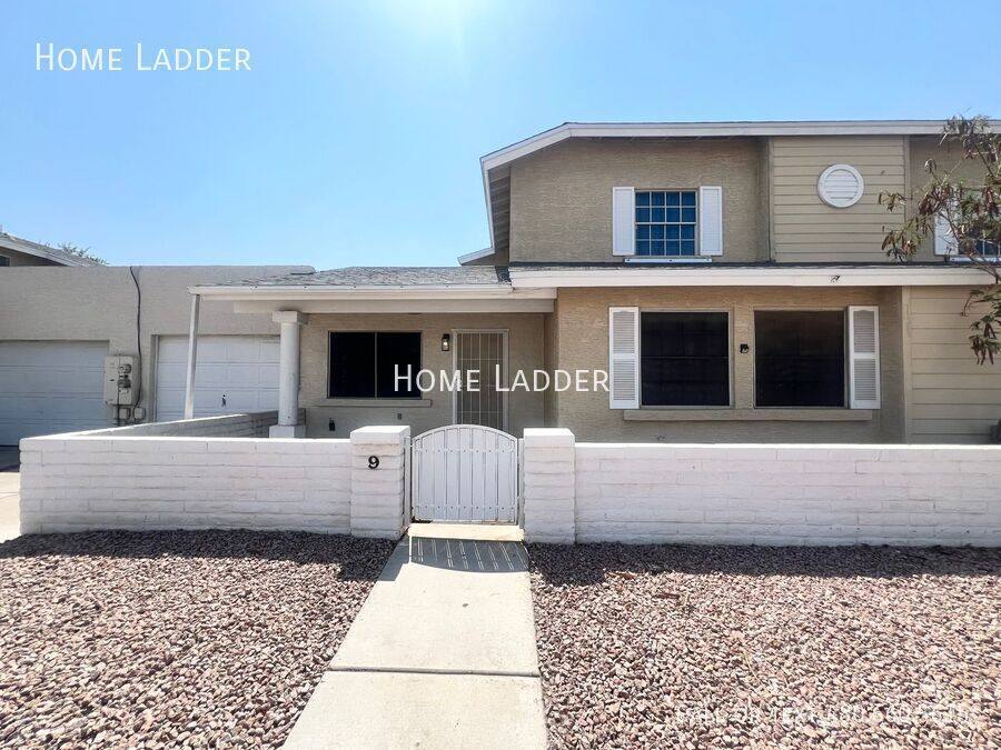 Townhouse for rent at 2929 E Broadway Rd #9, Mesa, AZ 85204